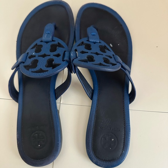 Tory Burch Turquoise Miller Sandals Size 8 , pre owned - Picture 3 of 4